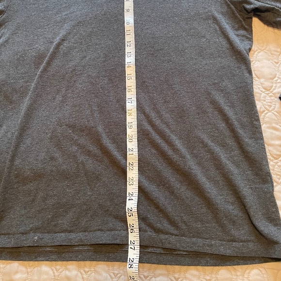 5 for $12. Grey long sleeve tee - Picture 4 of 4